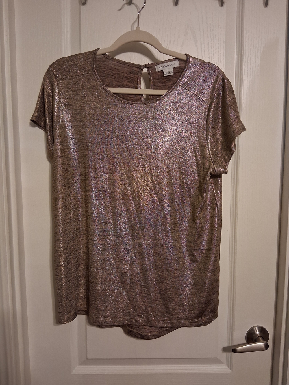 Liz Claiborne Gold Metallic Short Sleeve Scoop Neck Top